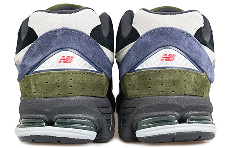 New Balance 2002R Black Green Limited Edition