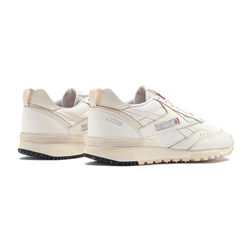 Reebok LX2200