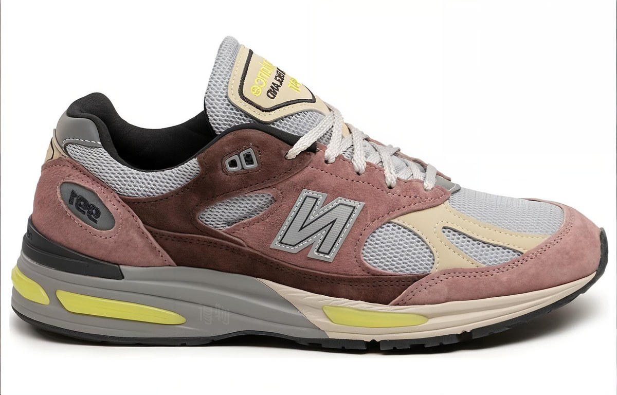 New Balance 991 Red Brown