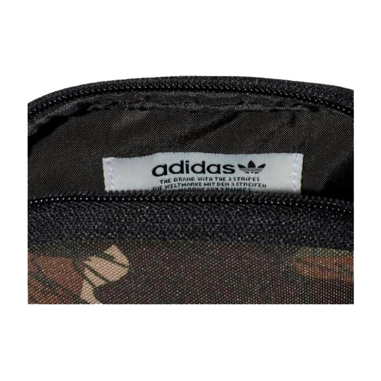 adidas originals Logo