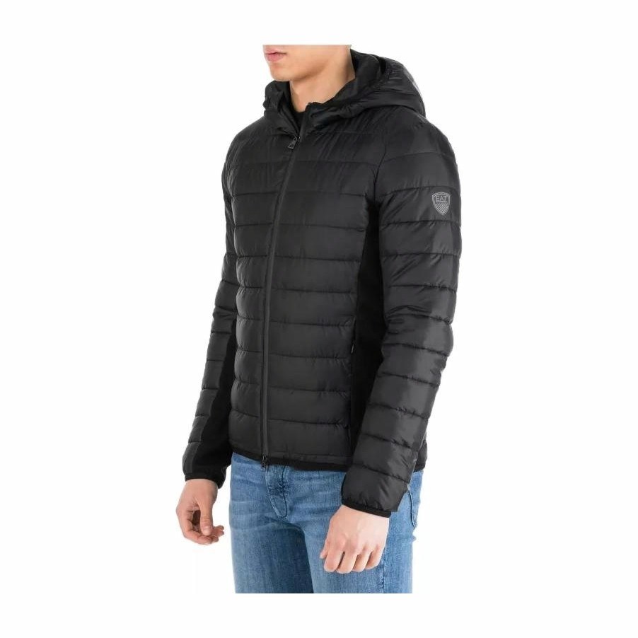 EMPORIO ARMANI SS23 Logo