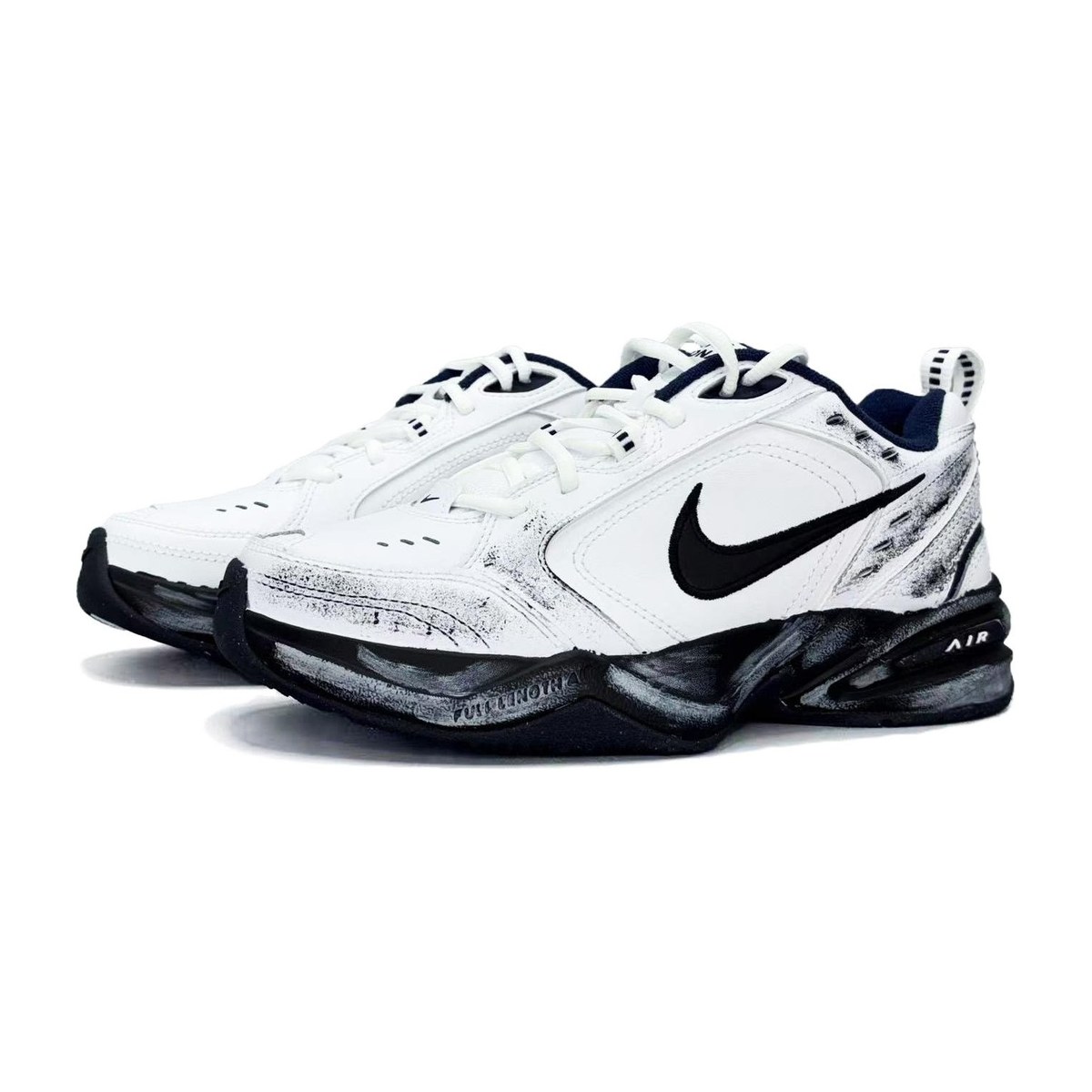 Nike Air Monarch 4