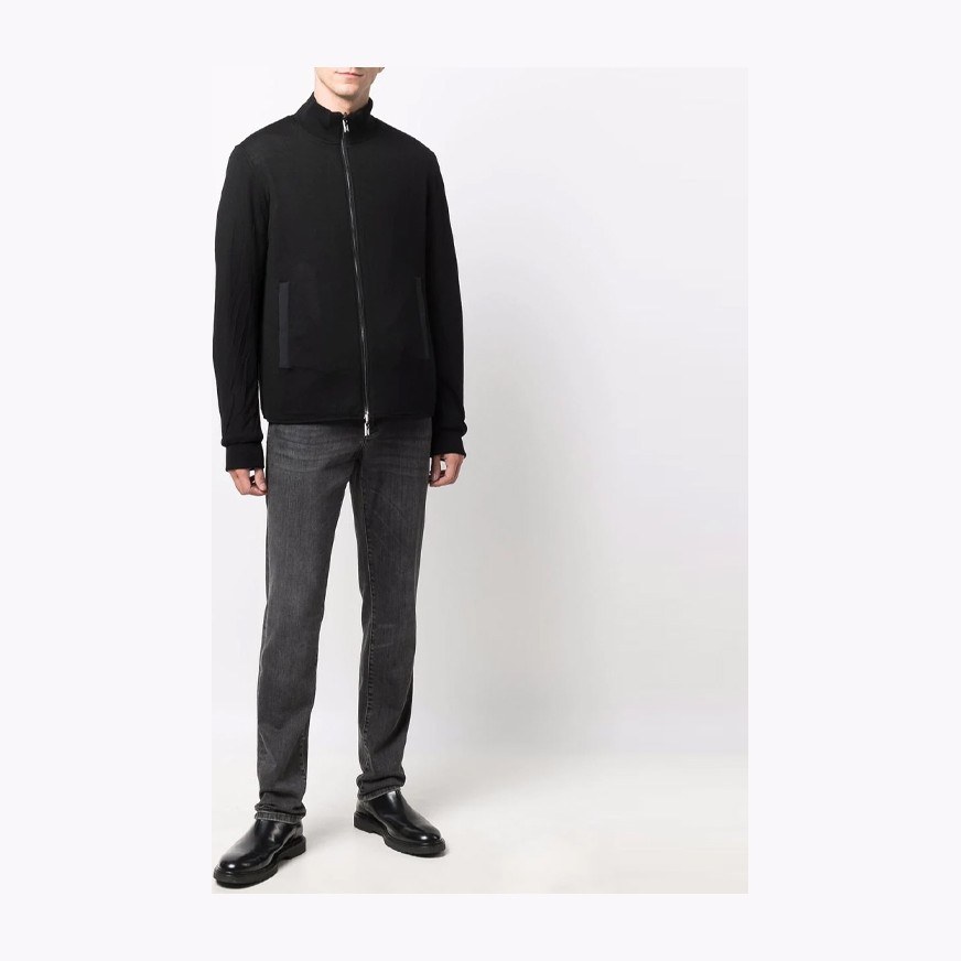 EMPORIO ARMANI FW21 Logo