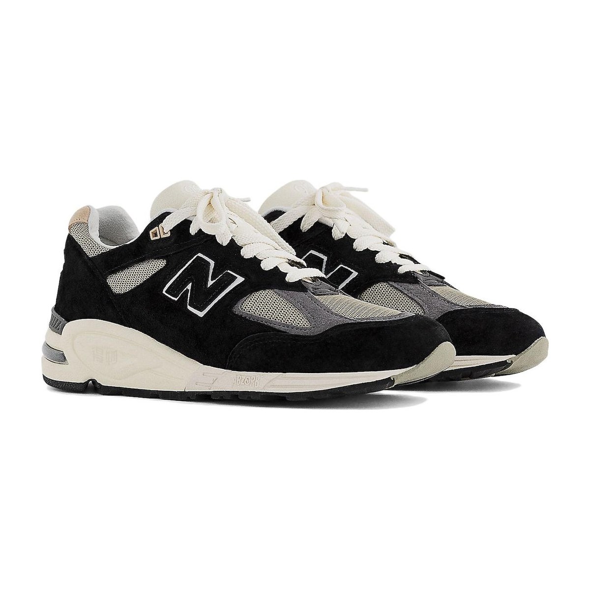 New Balance 990 V2 Black
