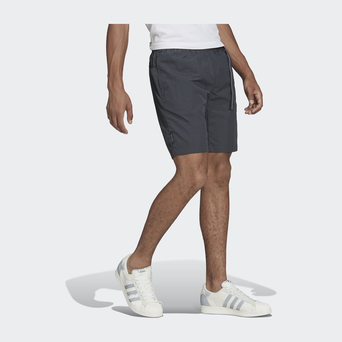 adidas originals Logo