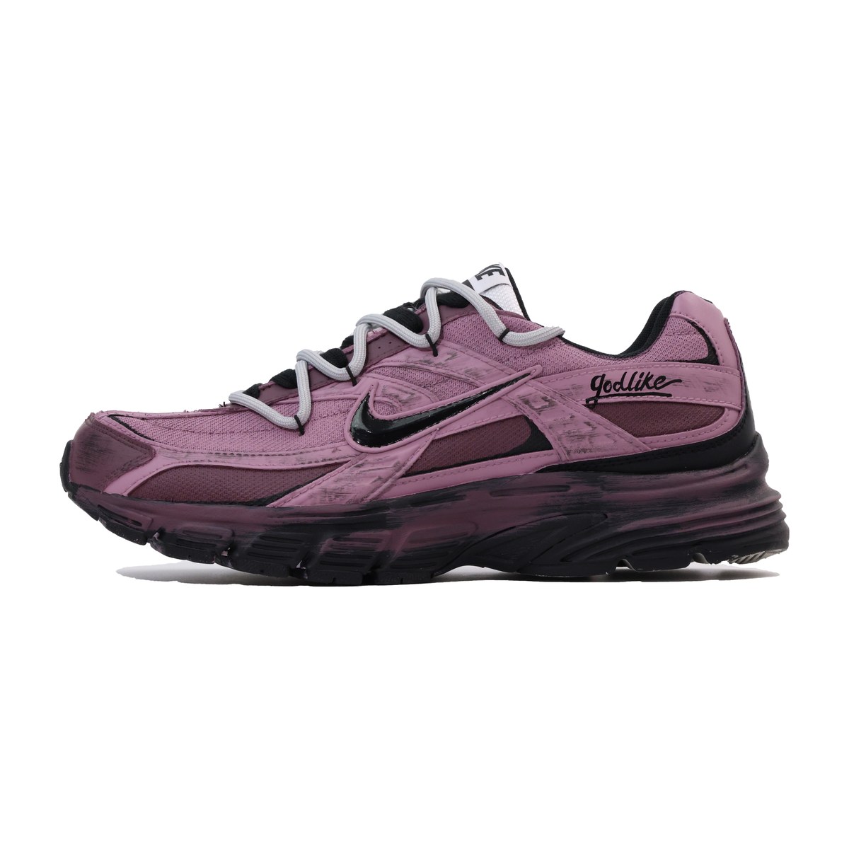 Nike Initiator