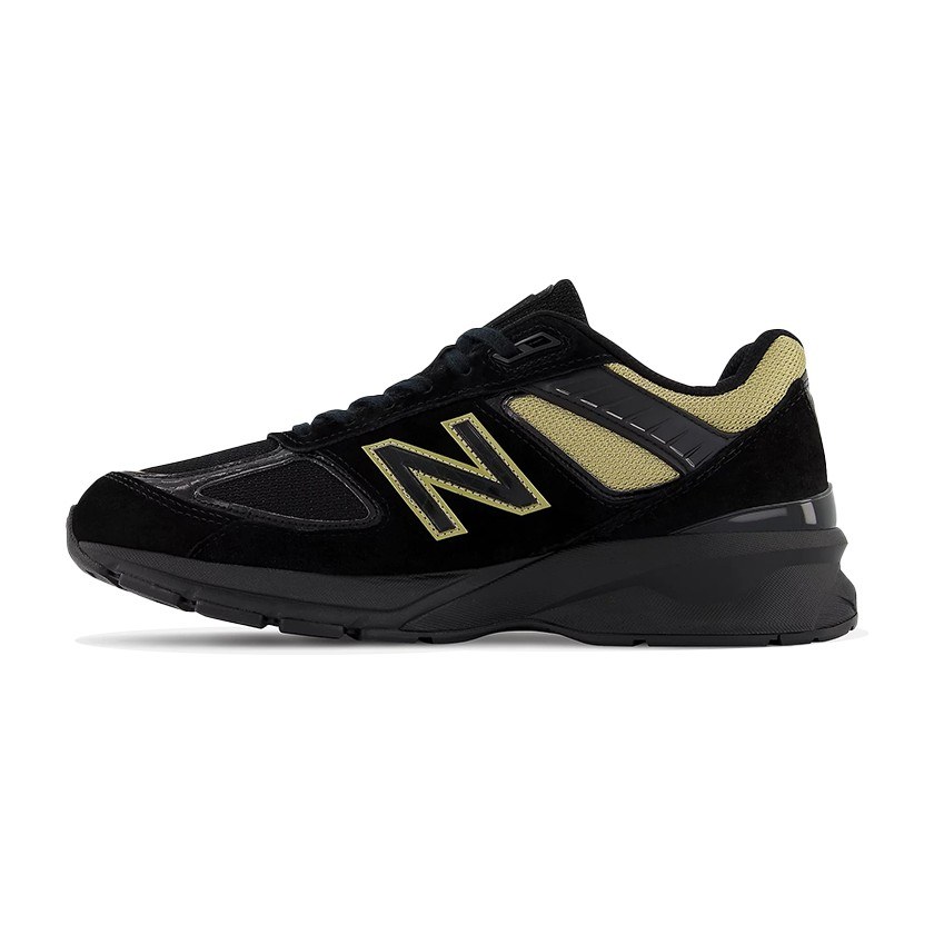 New Balance 990 V5
