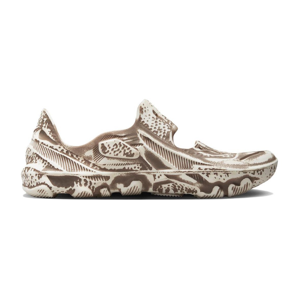 Nike ISPA Universal "Natural and Desert Dust"