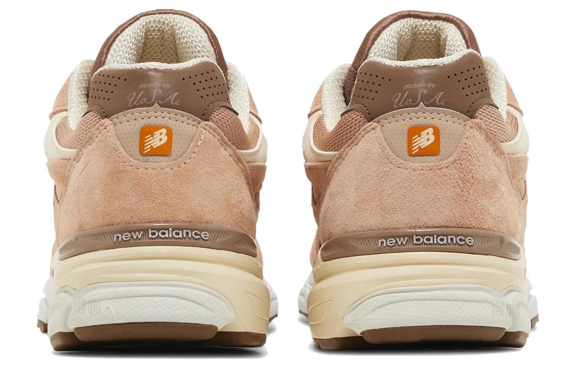 SIZE x New Balance 990 V3