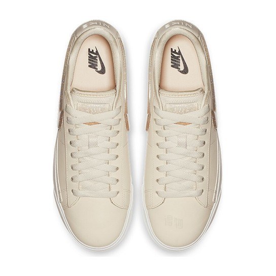 Nike Blazer Low LX Pale Pink White