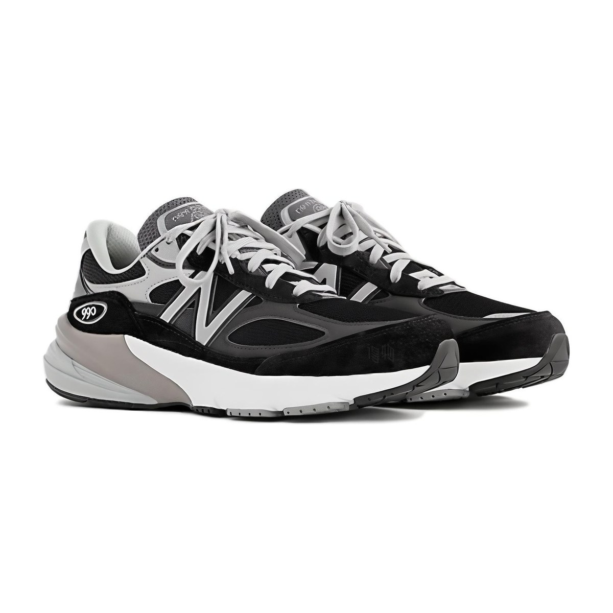 New Balance 990 V6
