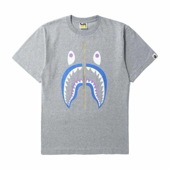 A BATHING APE T