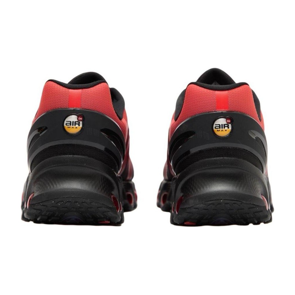 Nike Air Max DN8 "Bred"