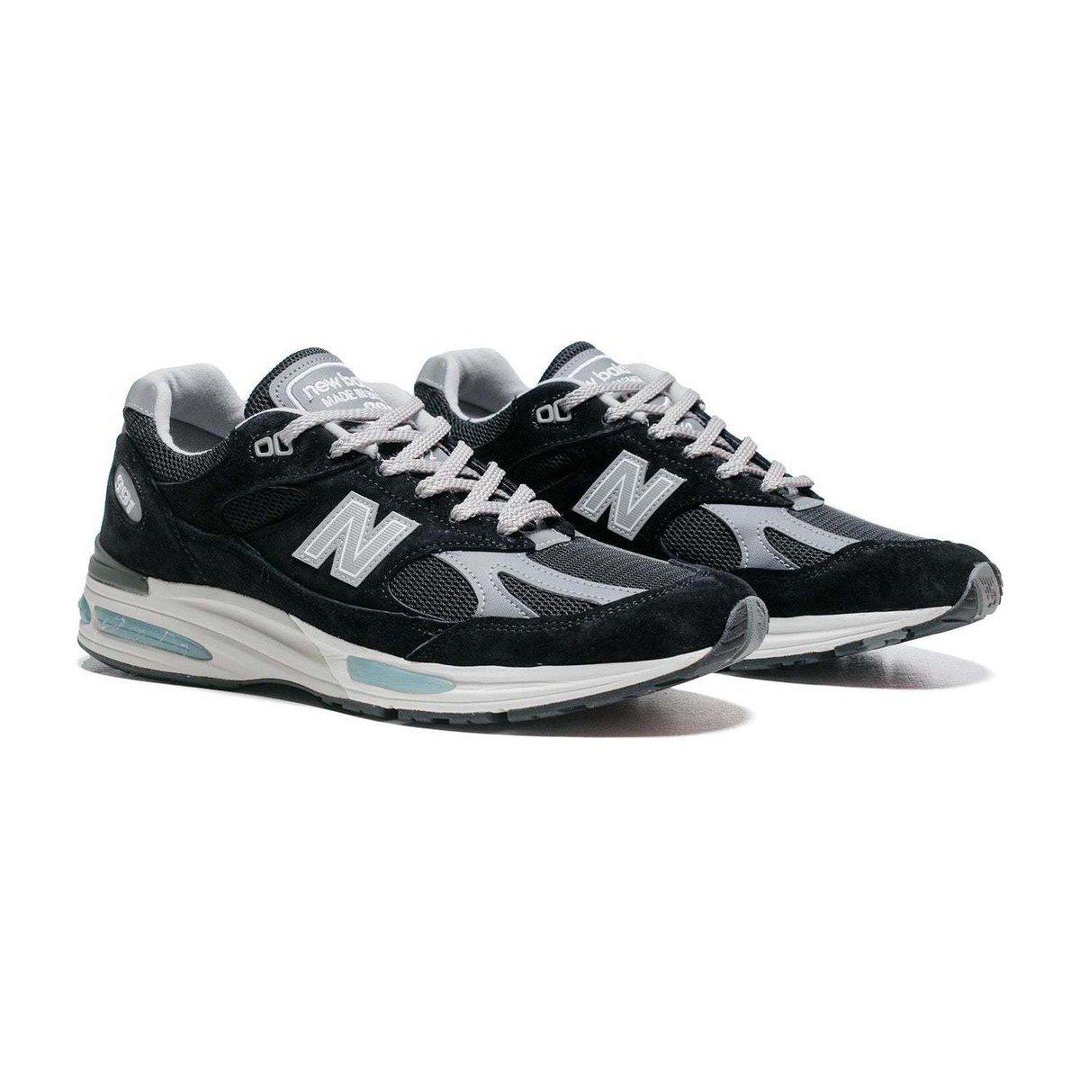 New Balance 991 V2
