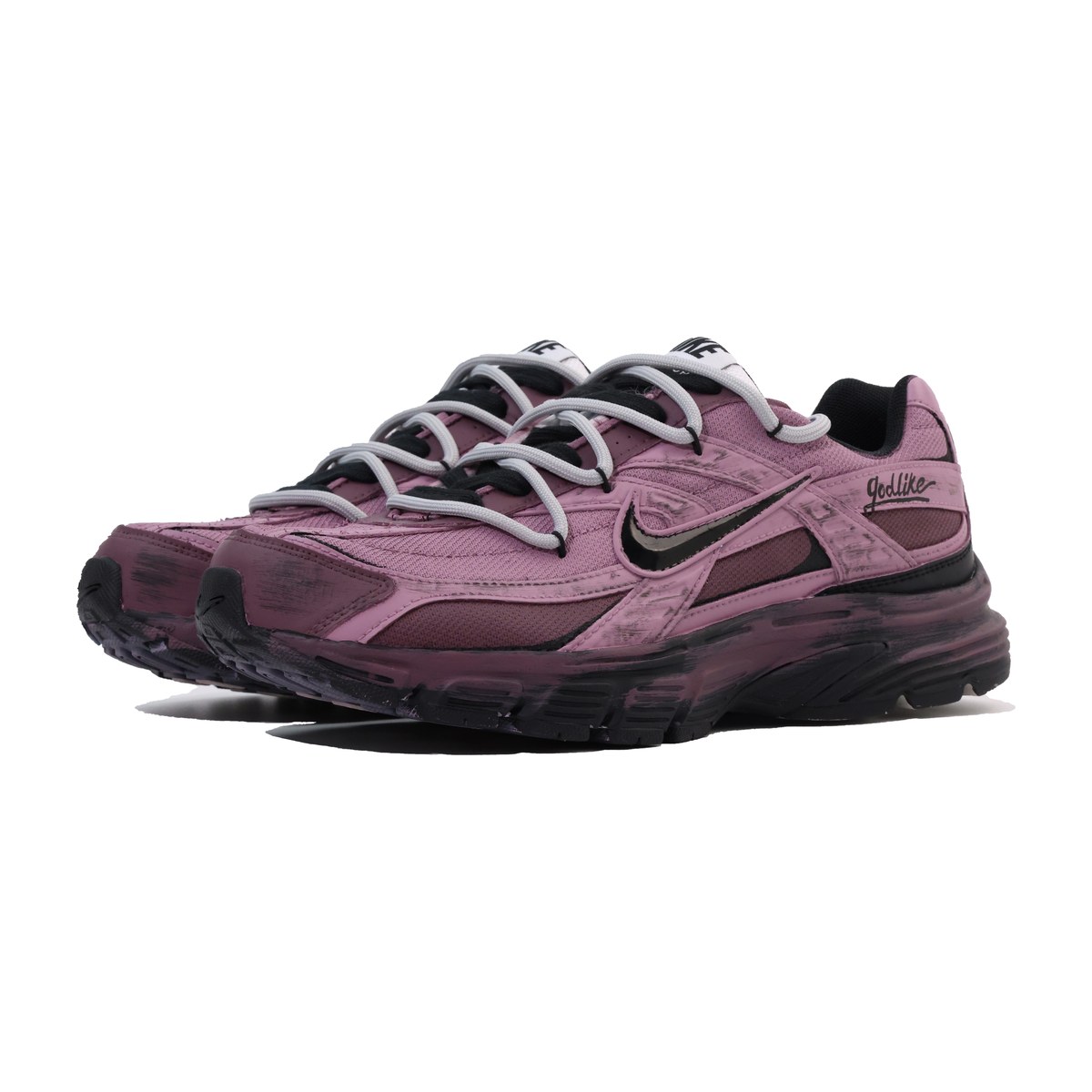Nike Initiator