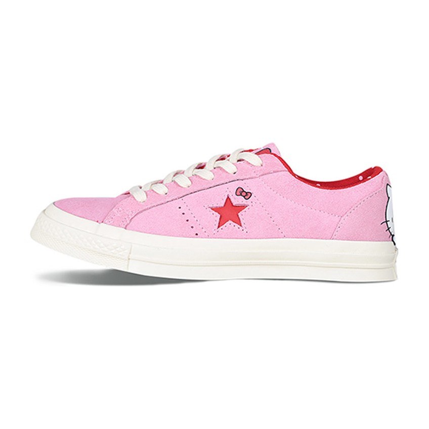 Hello Kitty x Converse One Star