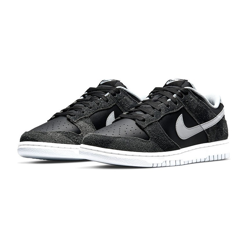 Nike Dunk Low Retro PRM "Zebra"