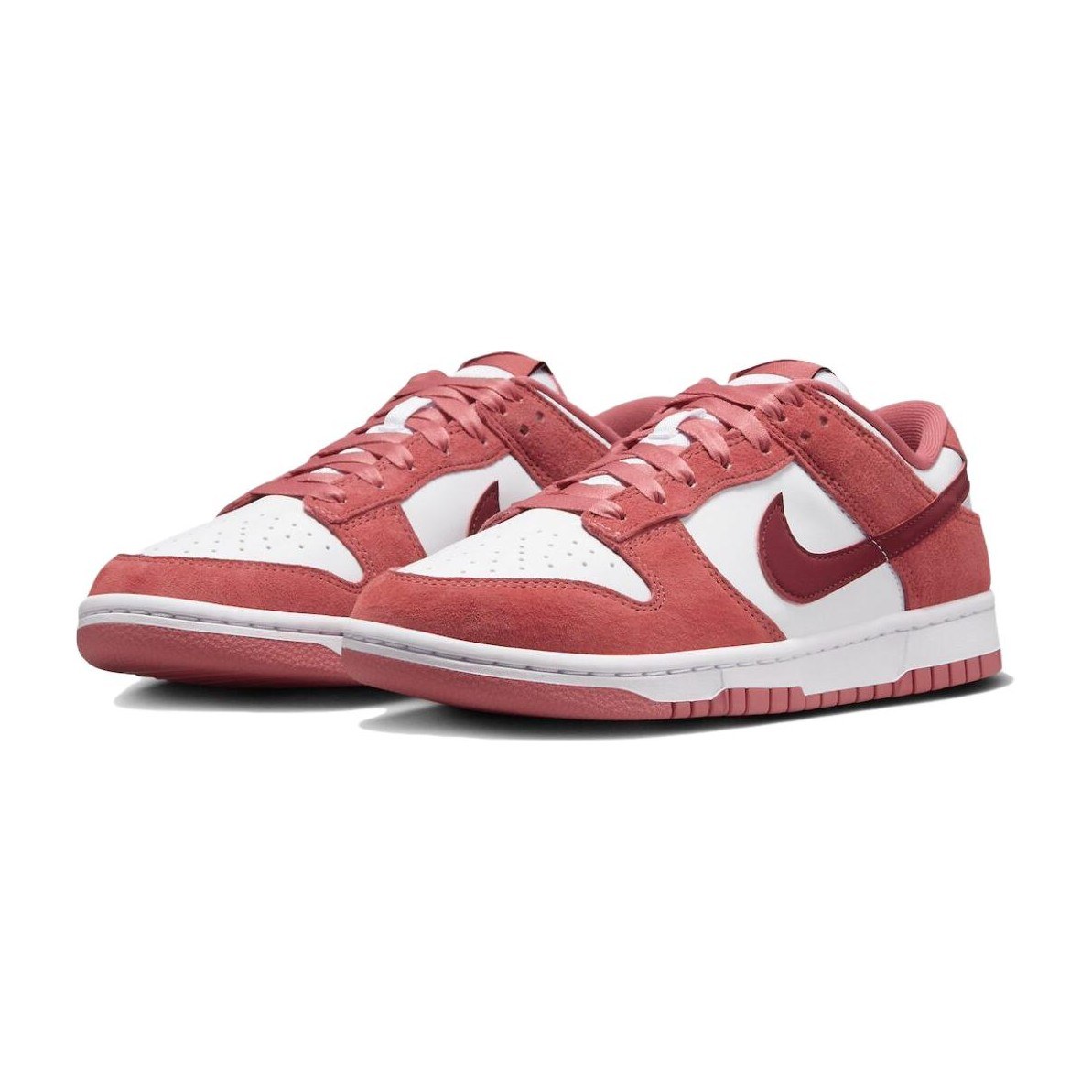 Nike Dunk Low WMNS "Valentine's Day"
