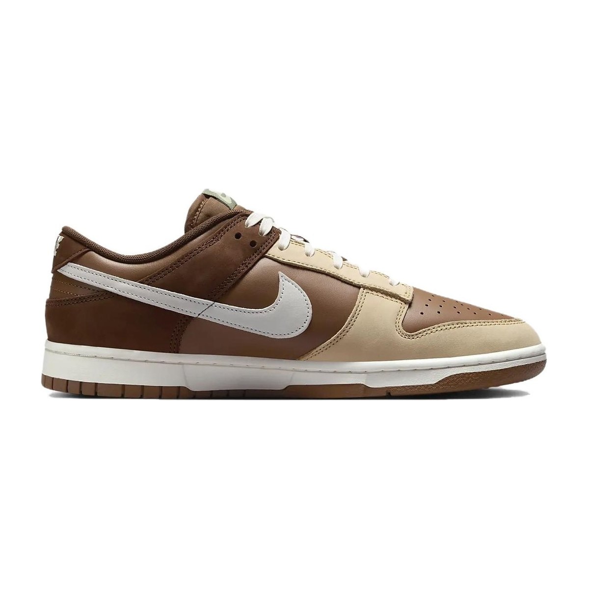 Nike Dunk Low "Light British Tan Cacao Wow"