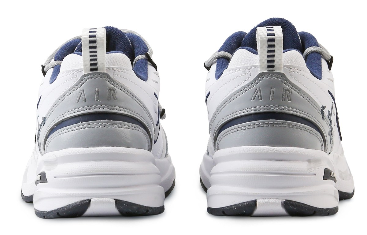 Nike Air Monarch 4