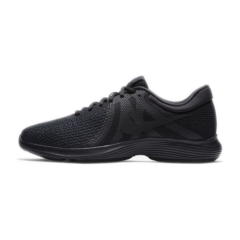 Nike Revolution 4 Black