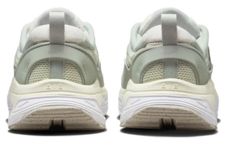 Nike Air Max Bliss White Silver