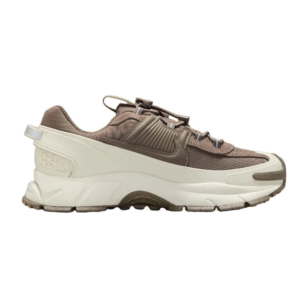 Nike Zoom Vomero 5 Roam Brown
