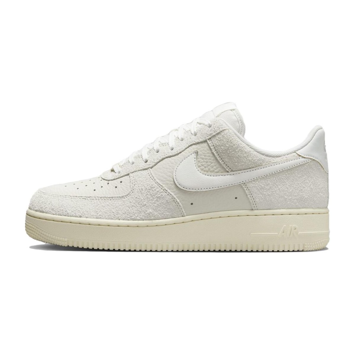 Nike Air Force 1 '07 LX Beige
