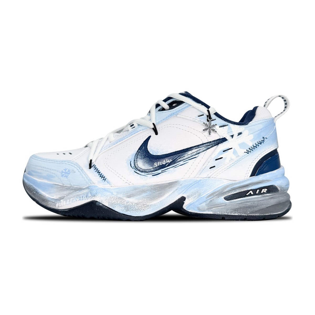Nike Air Monarch 4