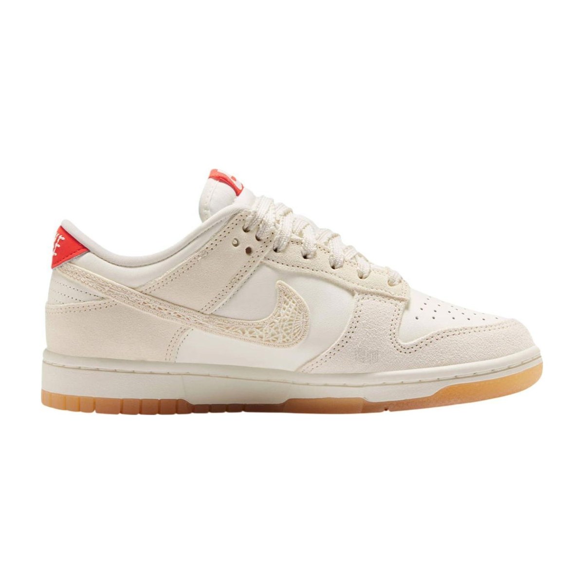 Nike Dunk Low "Friendship Knot"