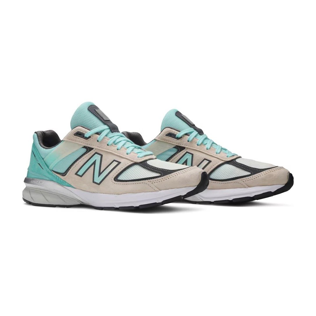 New Balance 990 V5