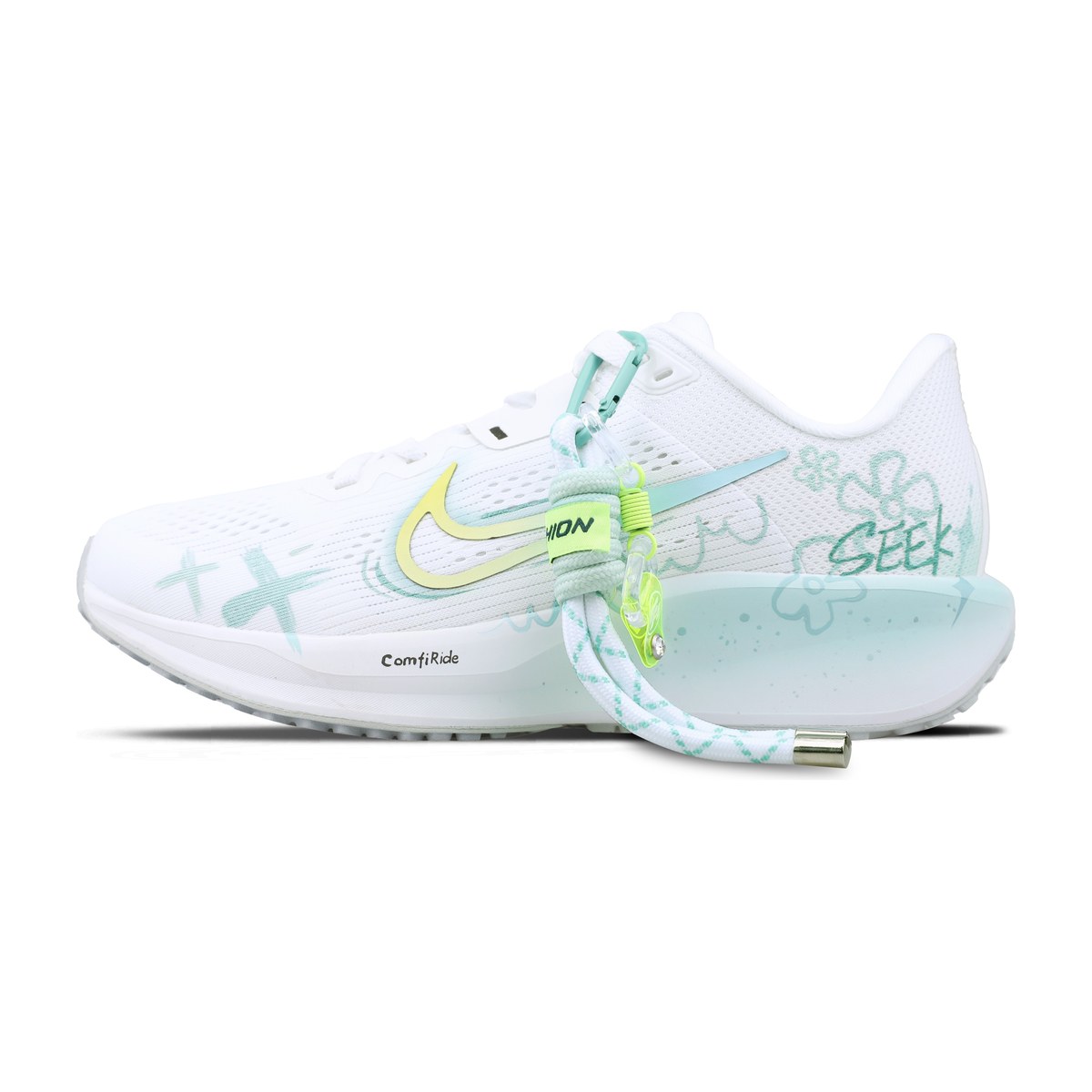 Nike Quest 6