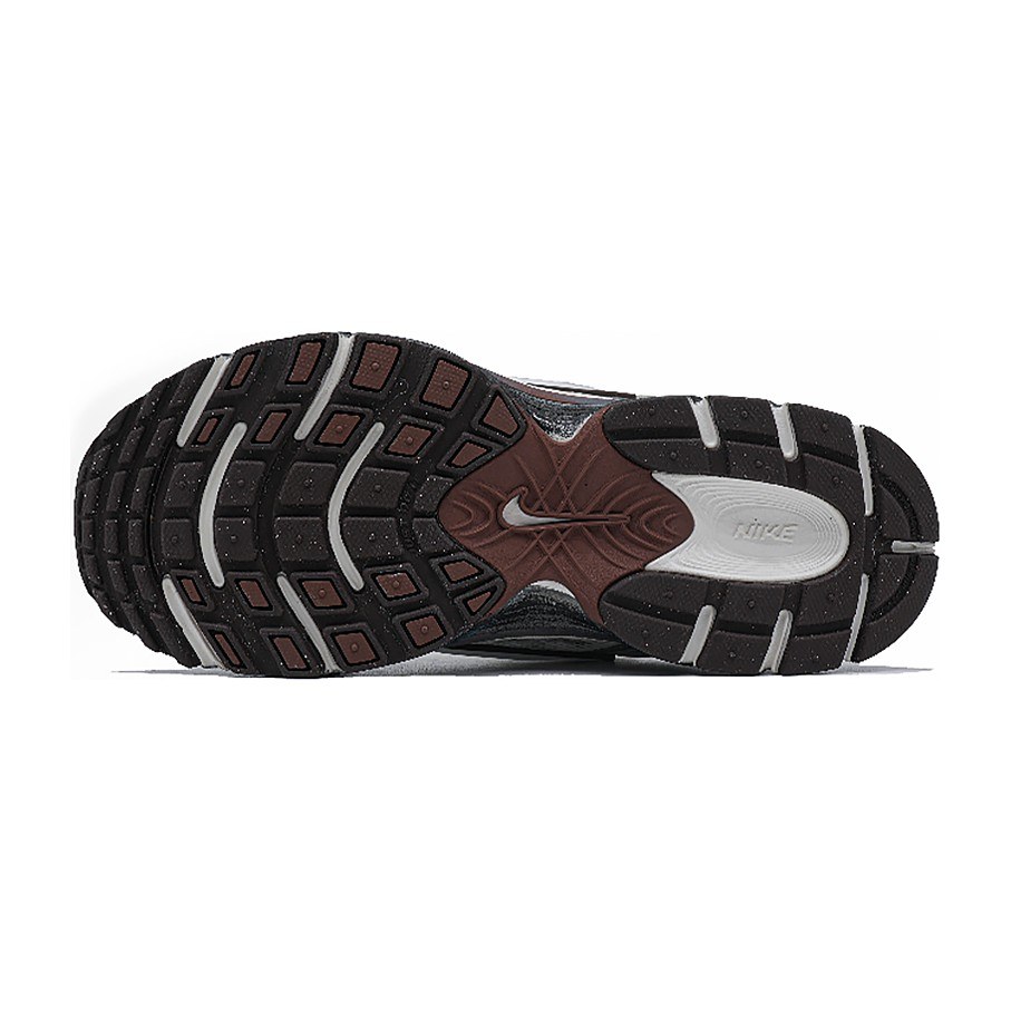 Nike V5 RNR