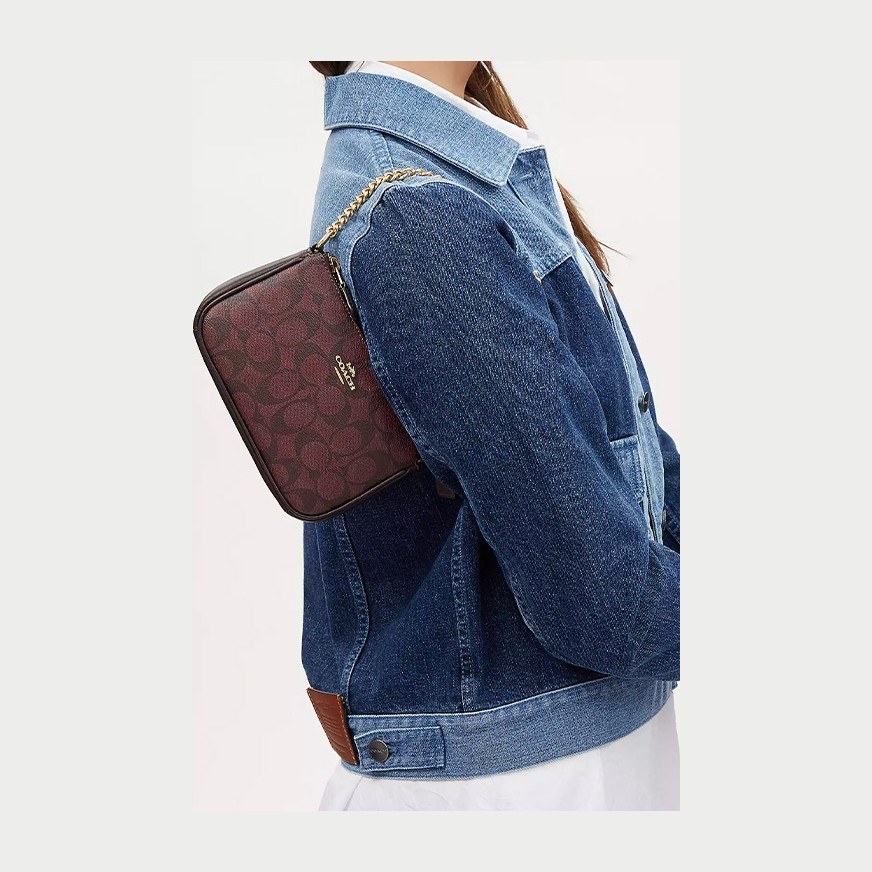 COACH Nolita 19