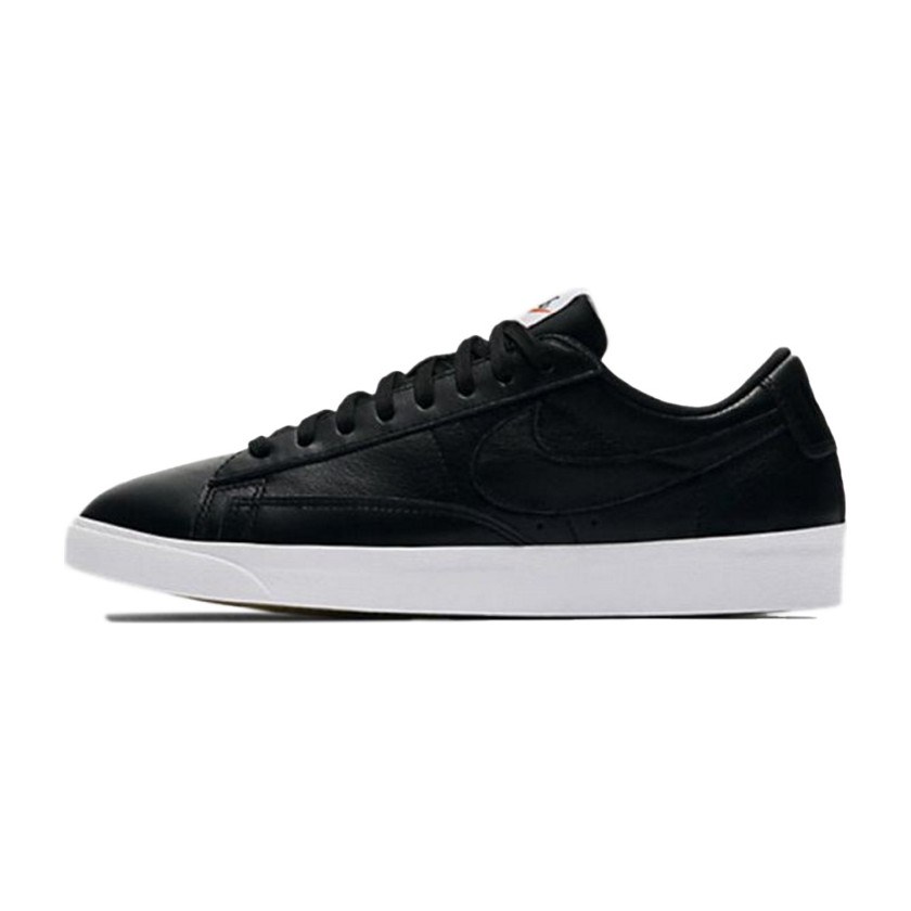 Nike Blazer Low LE Black White