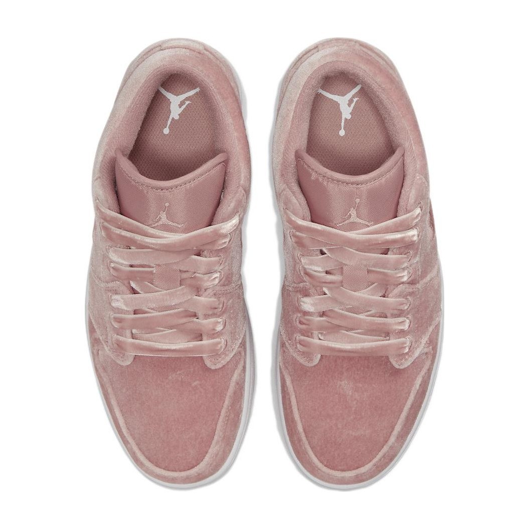 Jordan Air Jordan 1 Low "Pink Velvet"
