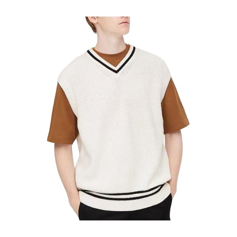 UNIQLO V