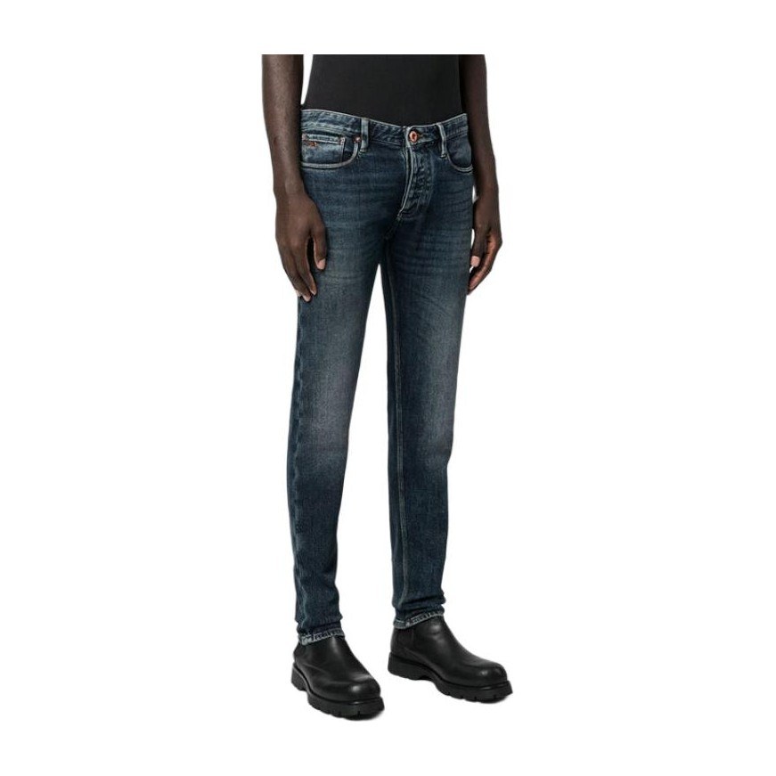 EMPORIO ARMANI FW22
