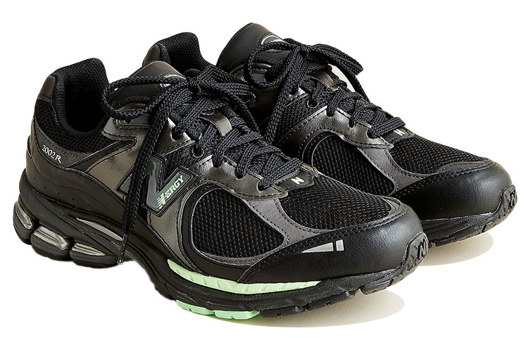 New Balance 2002R Black