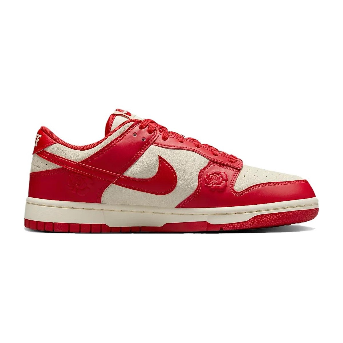 Nike Dunk Low "Roses"