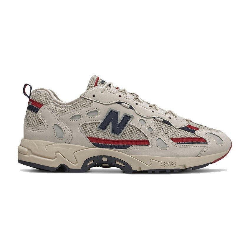New Balance 827