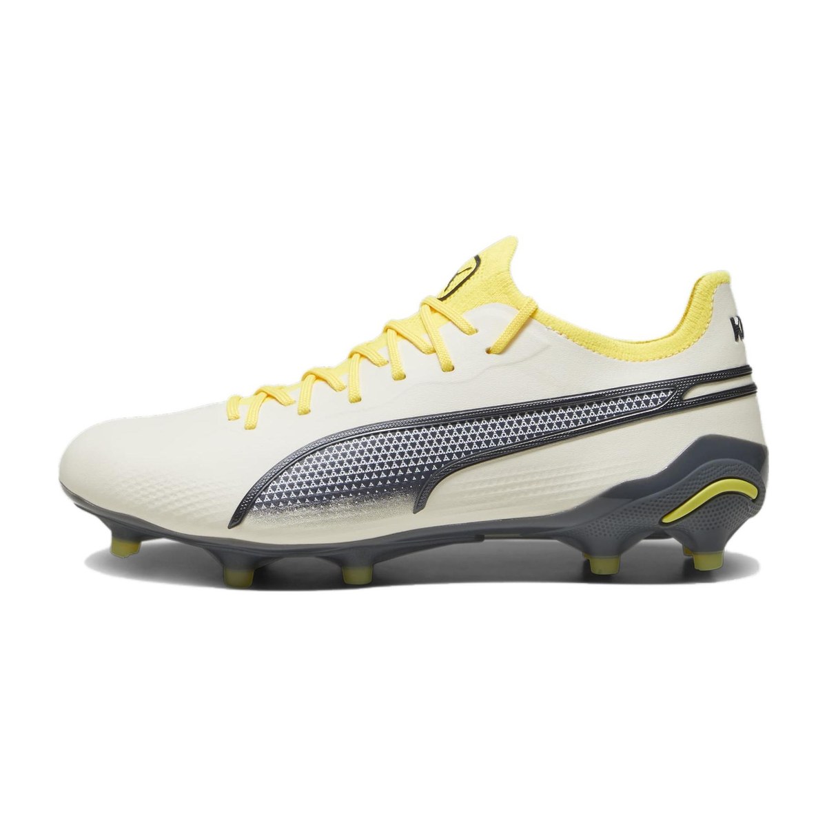 PUMA King Ultimate