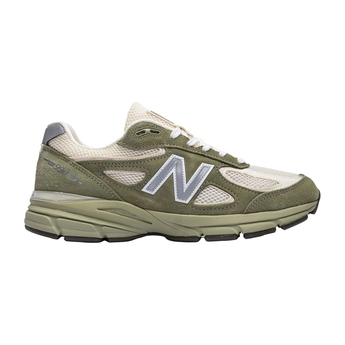 New Balance NB 990 V4