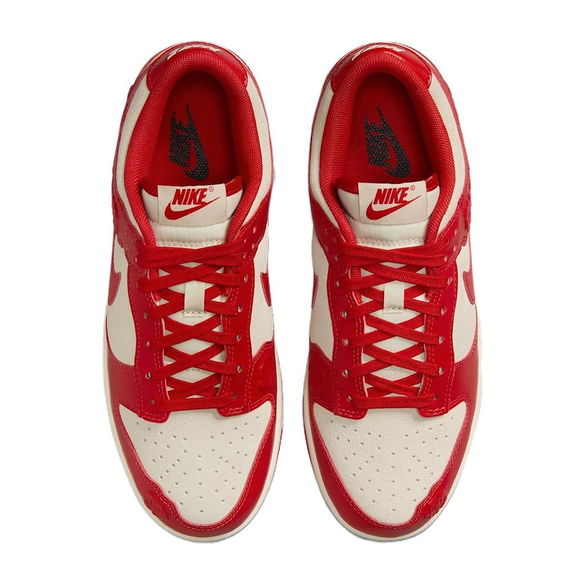 Nike Dunk Low "Roses"