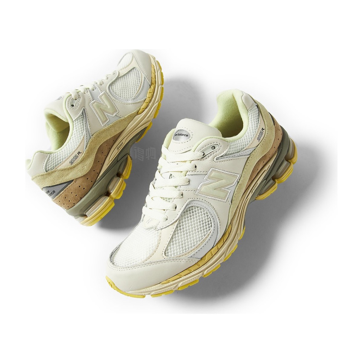 AURALEE x New Balance 2002R White