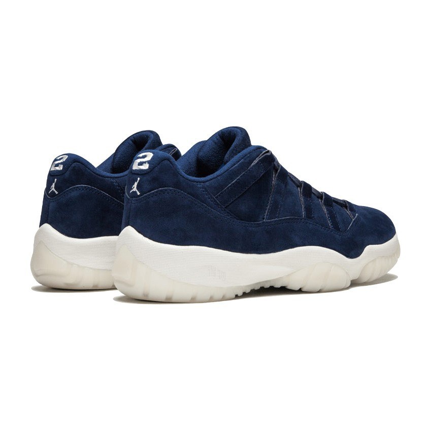 Jordan Air Jordan 11 Retro Low "Derek Jeter RE2PECT"