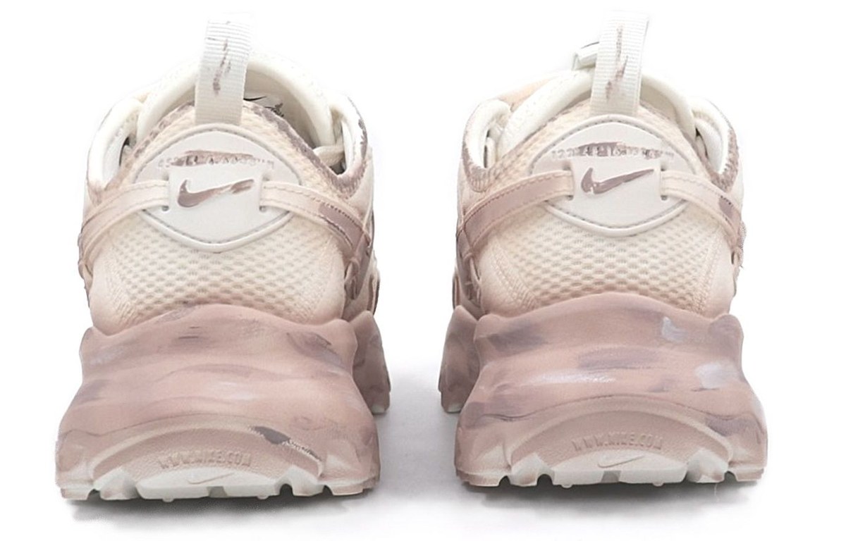 Nike TC 7900