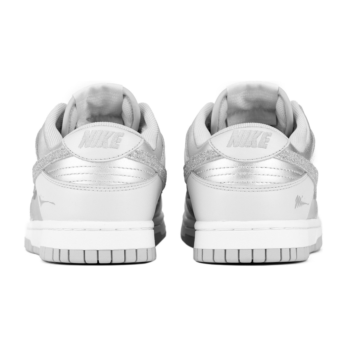 Nike Dunk Low Retro Silver