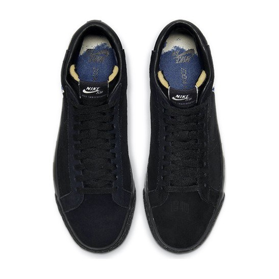 Nike Blazer QS