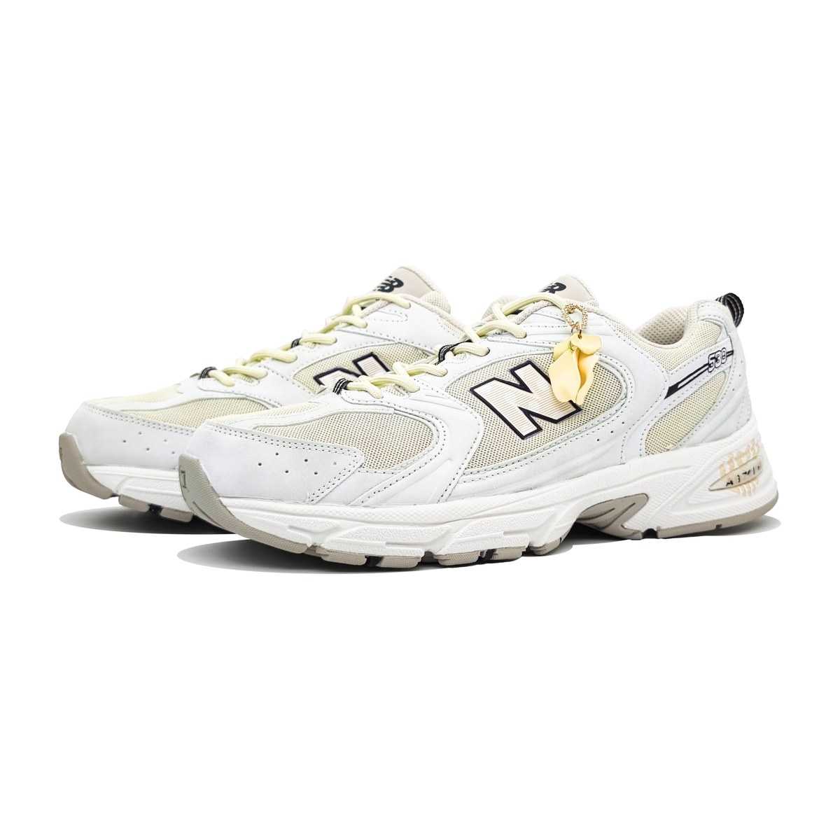 New Balance 530